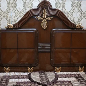 Royal Crest Bedroom Set